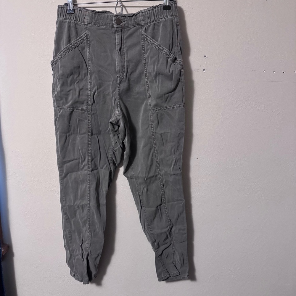 Old Navy Soft utility jogger gray green Size Medium